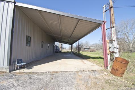 5673 Fm 1628 Adkins TX 78101