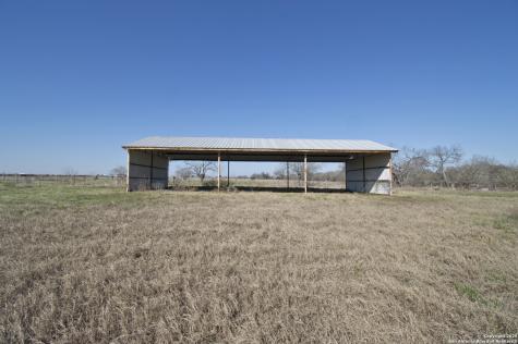 5673 Fm 1628 Adkins TX 78101