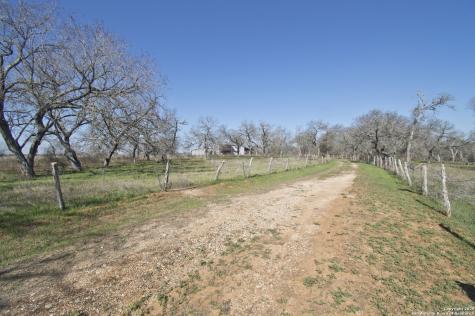 5673 Fm 1628 Adkins TX 78101