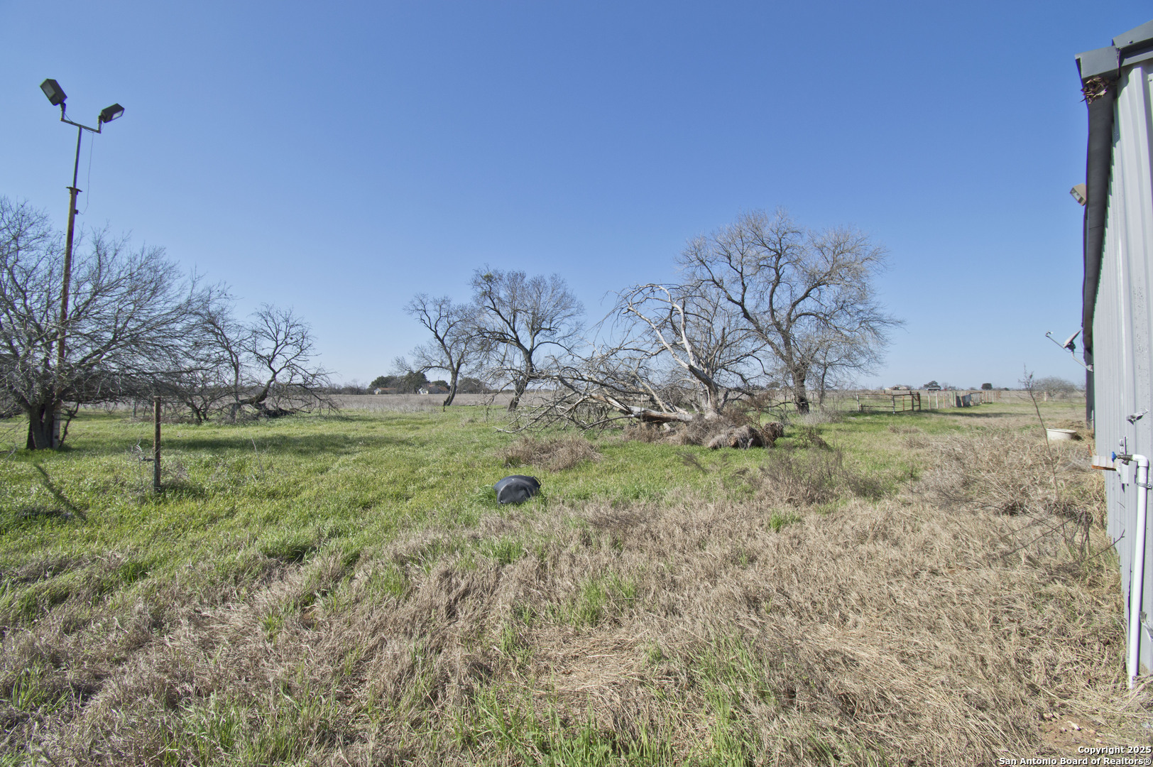 5673 Fm 1628 Adkins TX 78101
