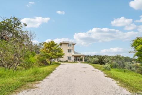 50 Delaware Creek Road Blanco TX 78606