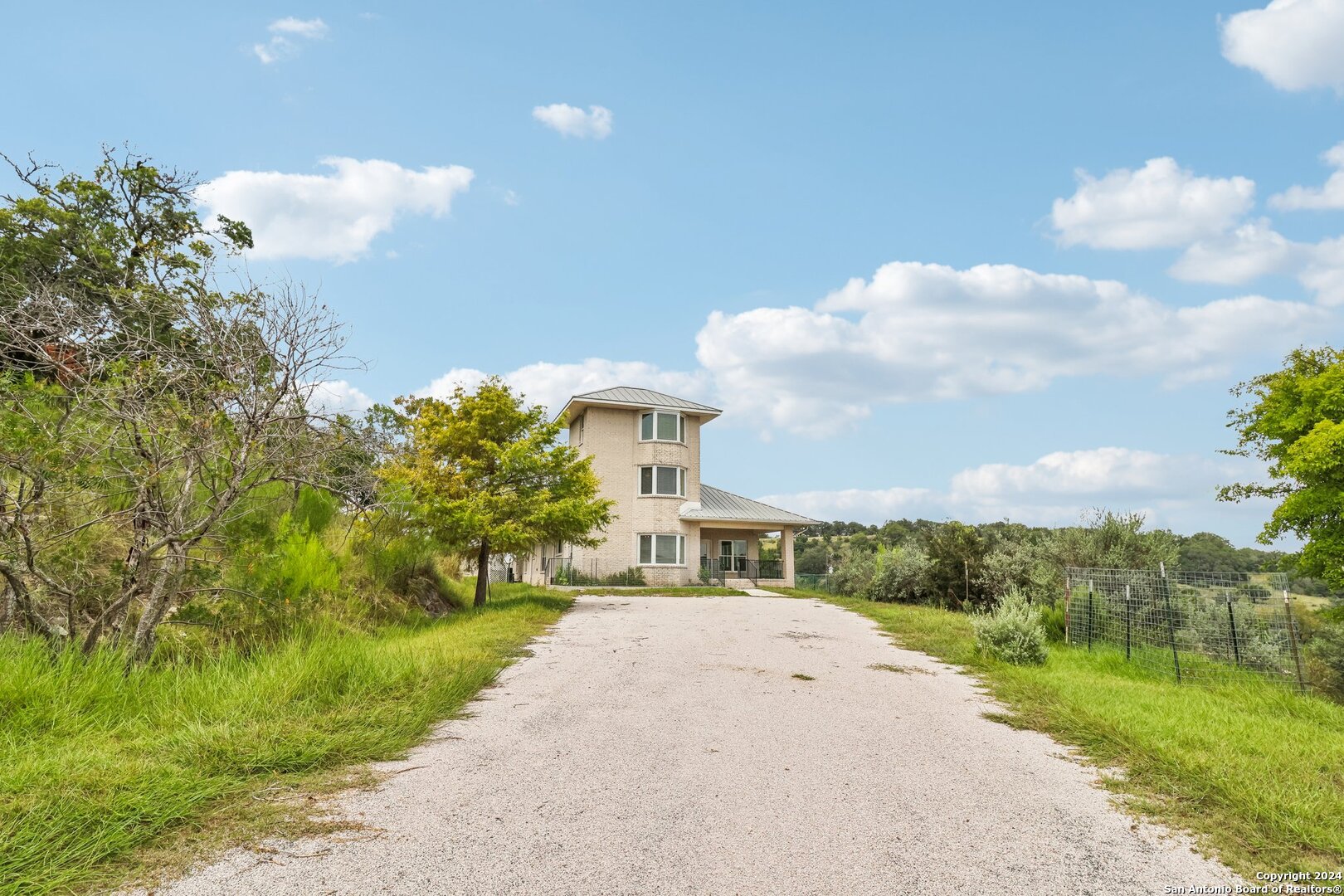 50 Delaware Creek Road Blanco TX 78606