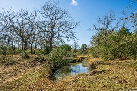 16297 Sh 111 Yoakum TX 77995