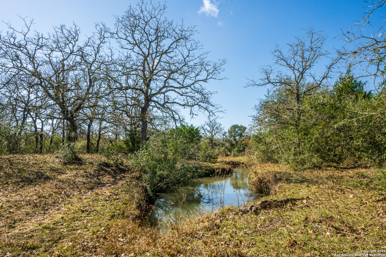 16297 Sh 111 Yoakum TX 77995