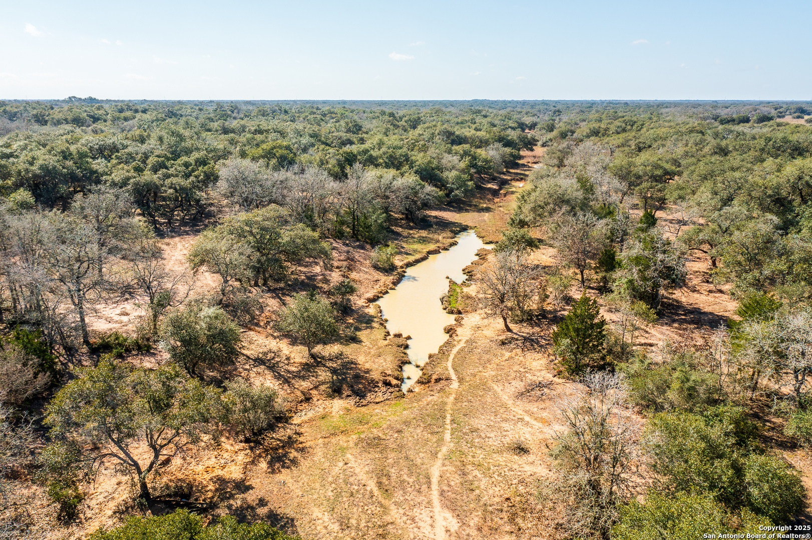 16297 Sh 111 Yoakum TX 77995