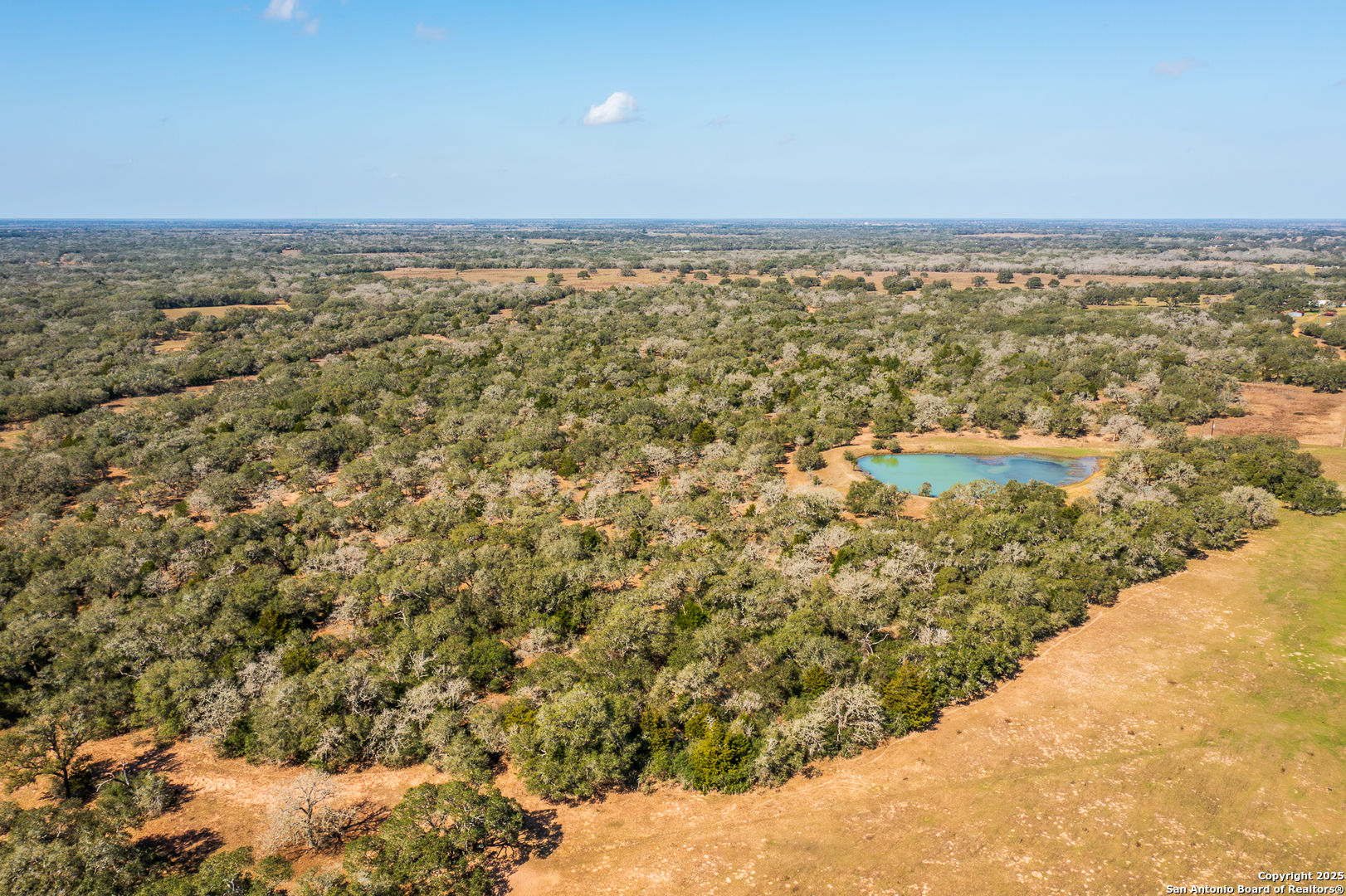 16297 Sh 111 Yoakum TX 77995