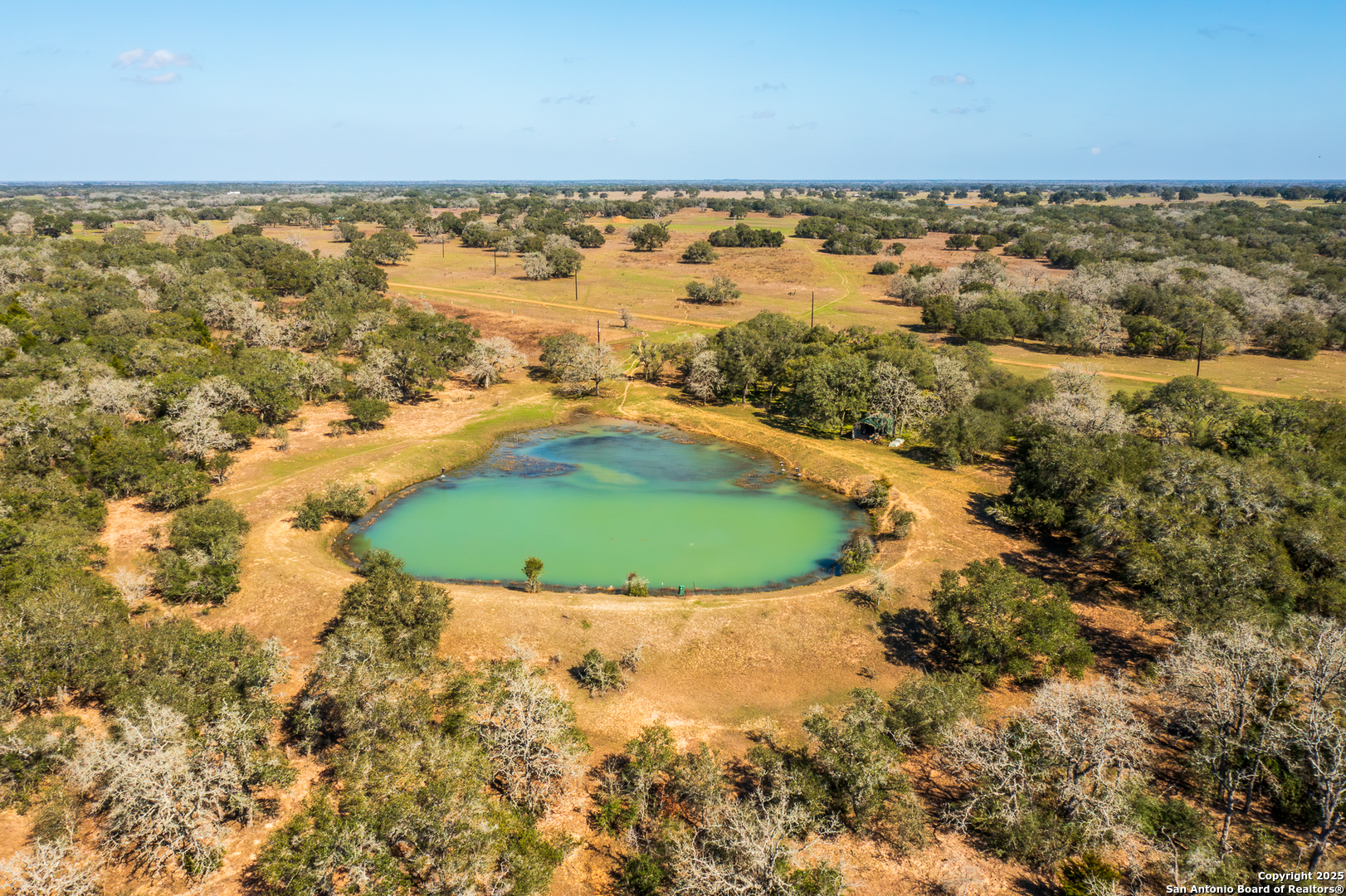 16297 Sh 111 Yoakum TX 77995