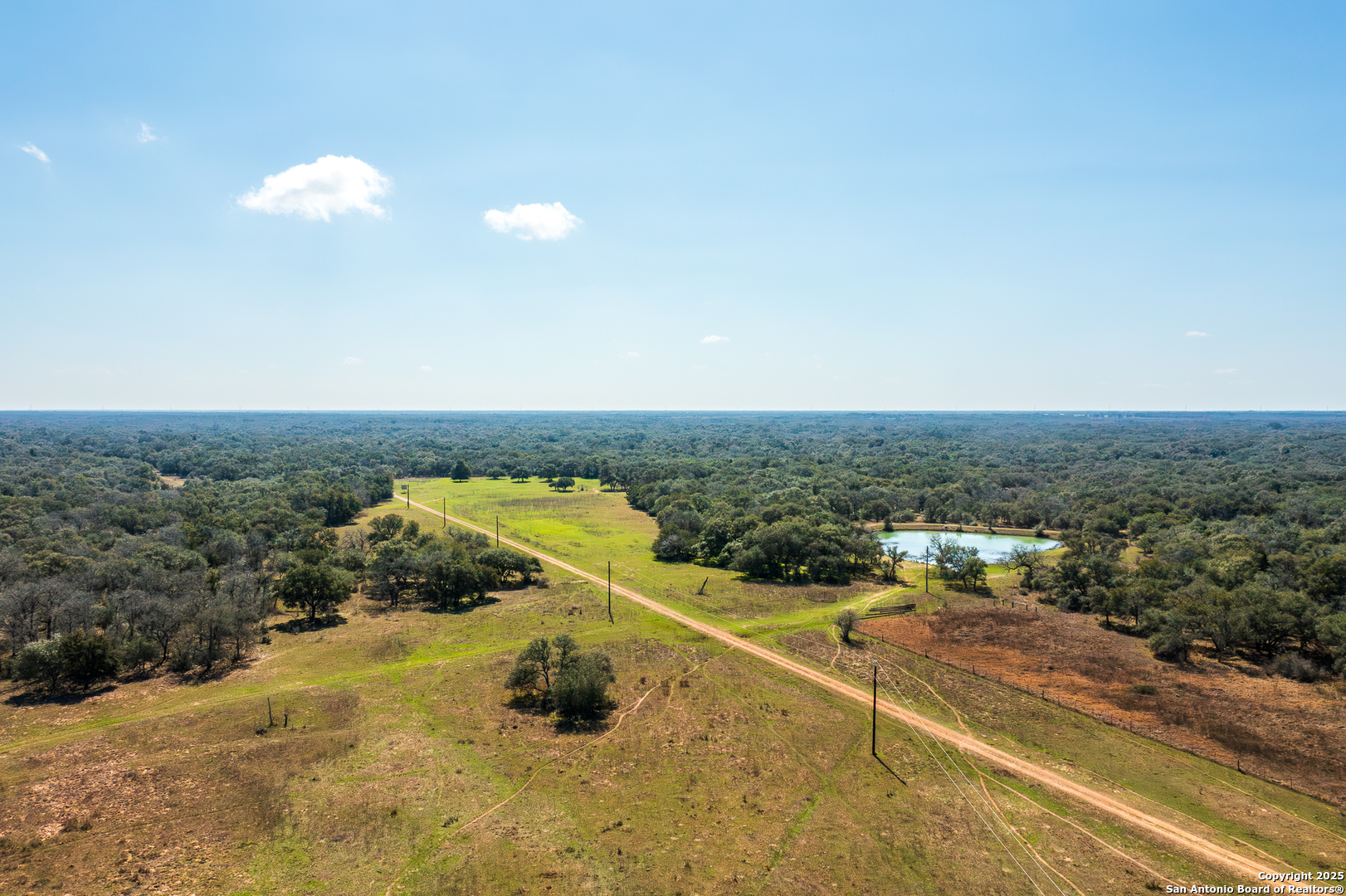 16297 Sh 111 Yoakum TX 77995