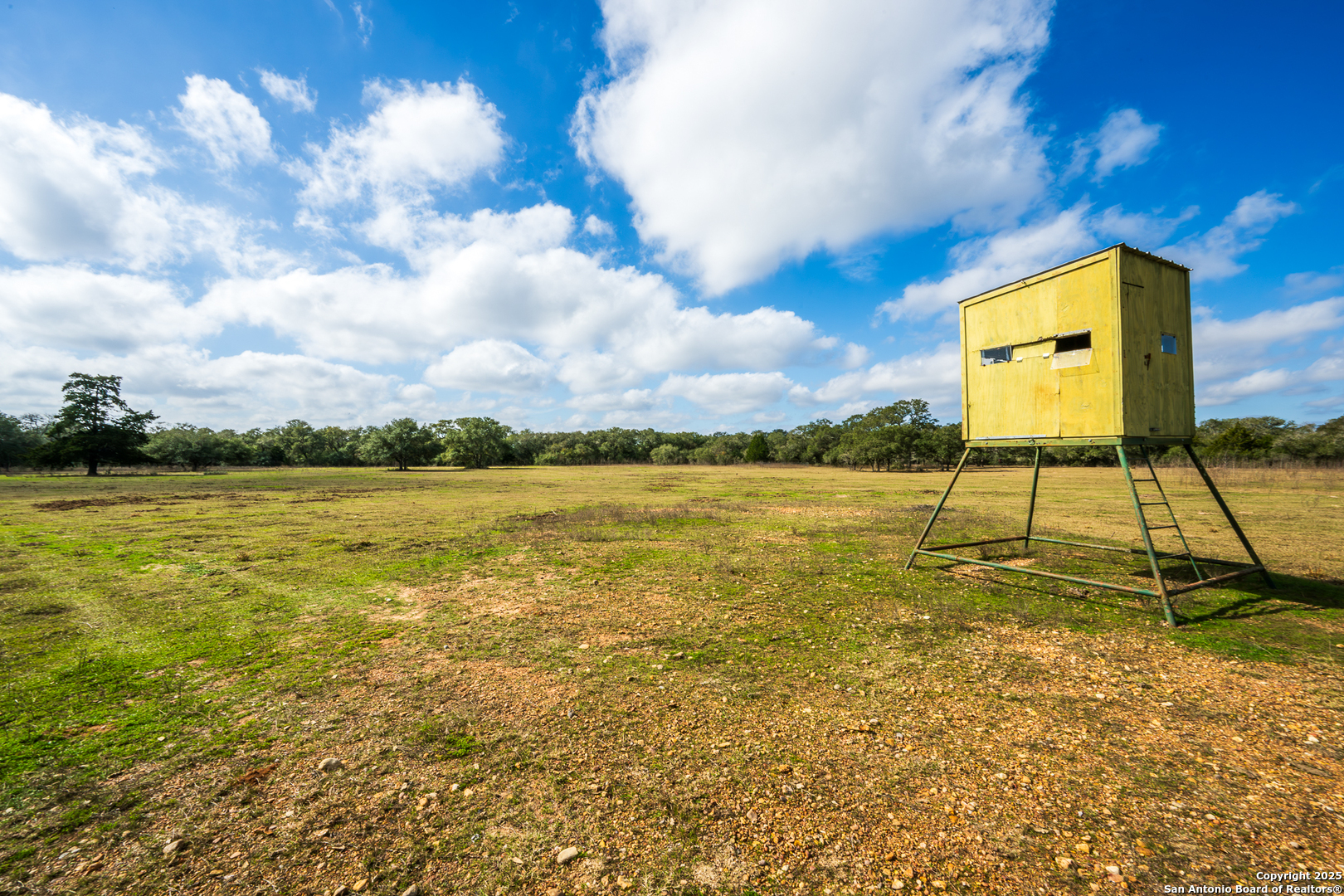 16297 Sh 111 Yoakum TX 77995