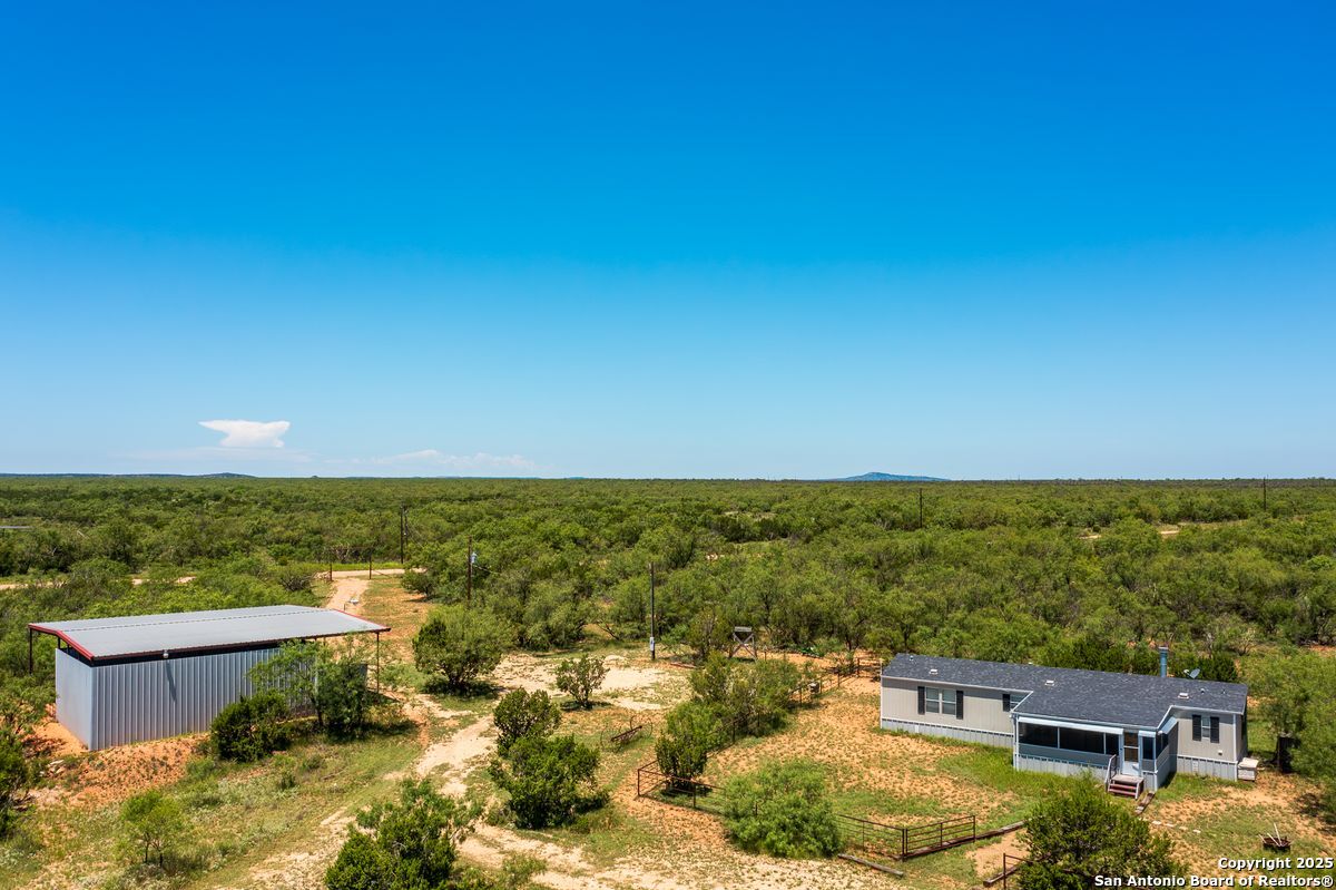 17898 County Road 1105 TX 79546