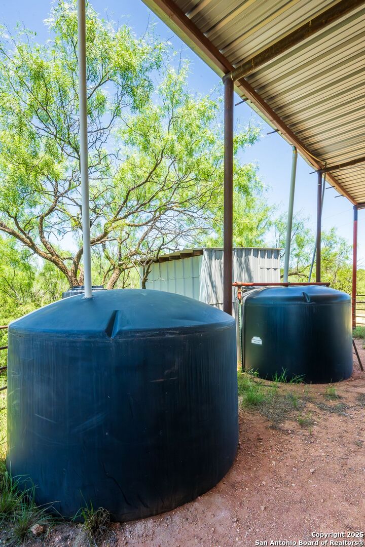 17898 County Road 1105 TX 79546