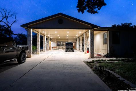 4514 Billy Sames Drive Adkins TX 78101