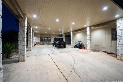 4514 Billy Sames Drive Adkins TX 78101
