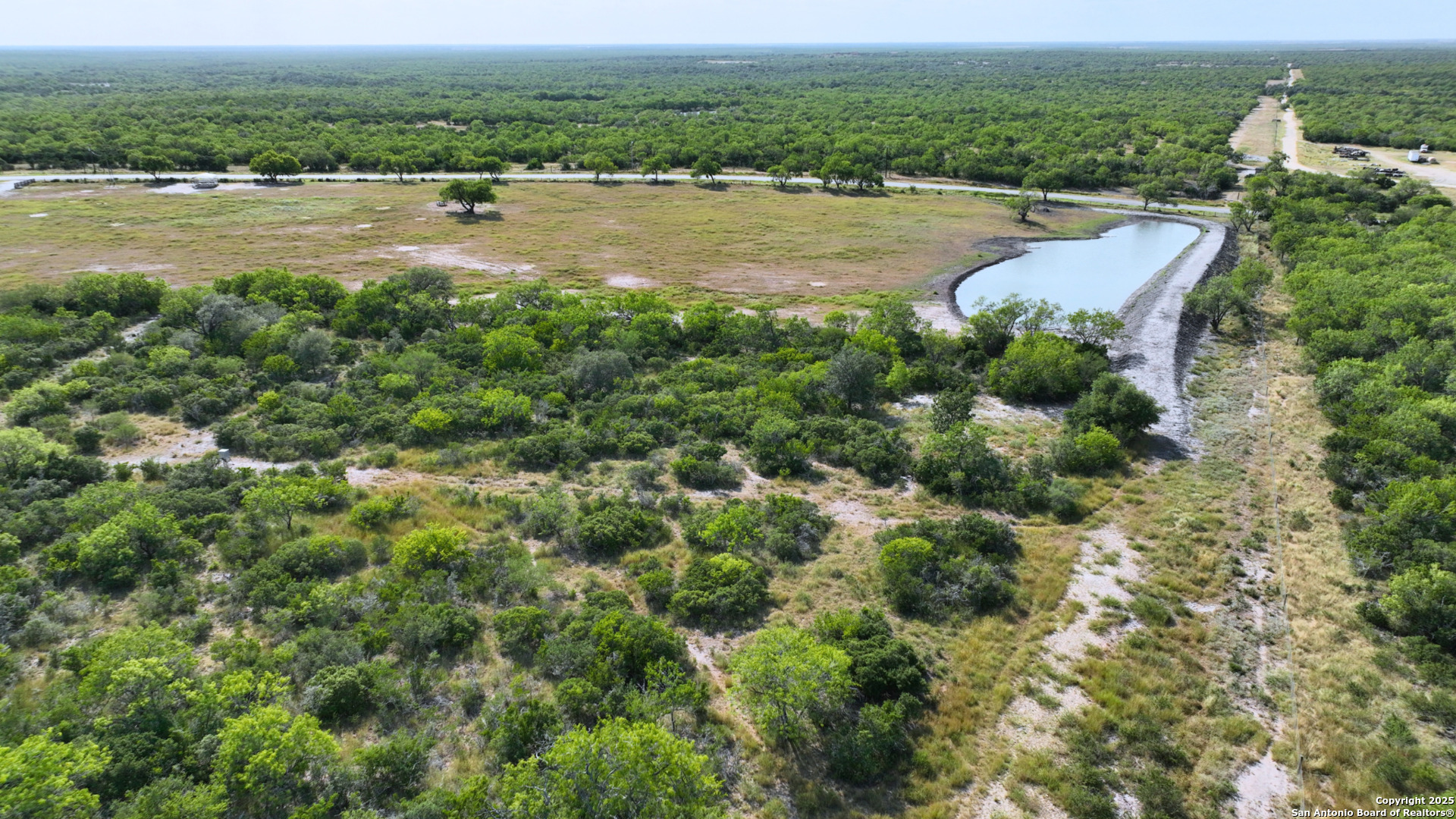 32 Ac Fm 791 Falls City TX 78113