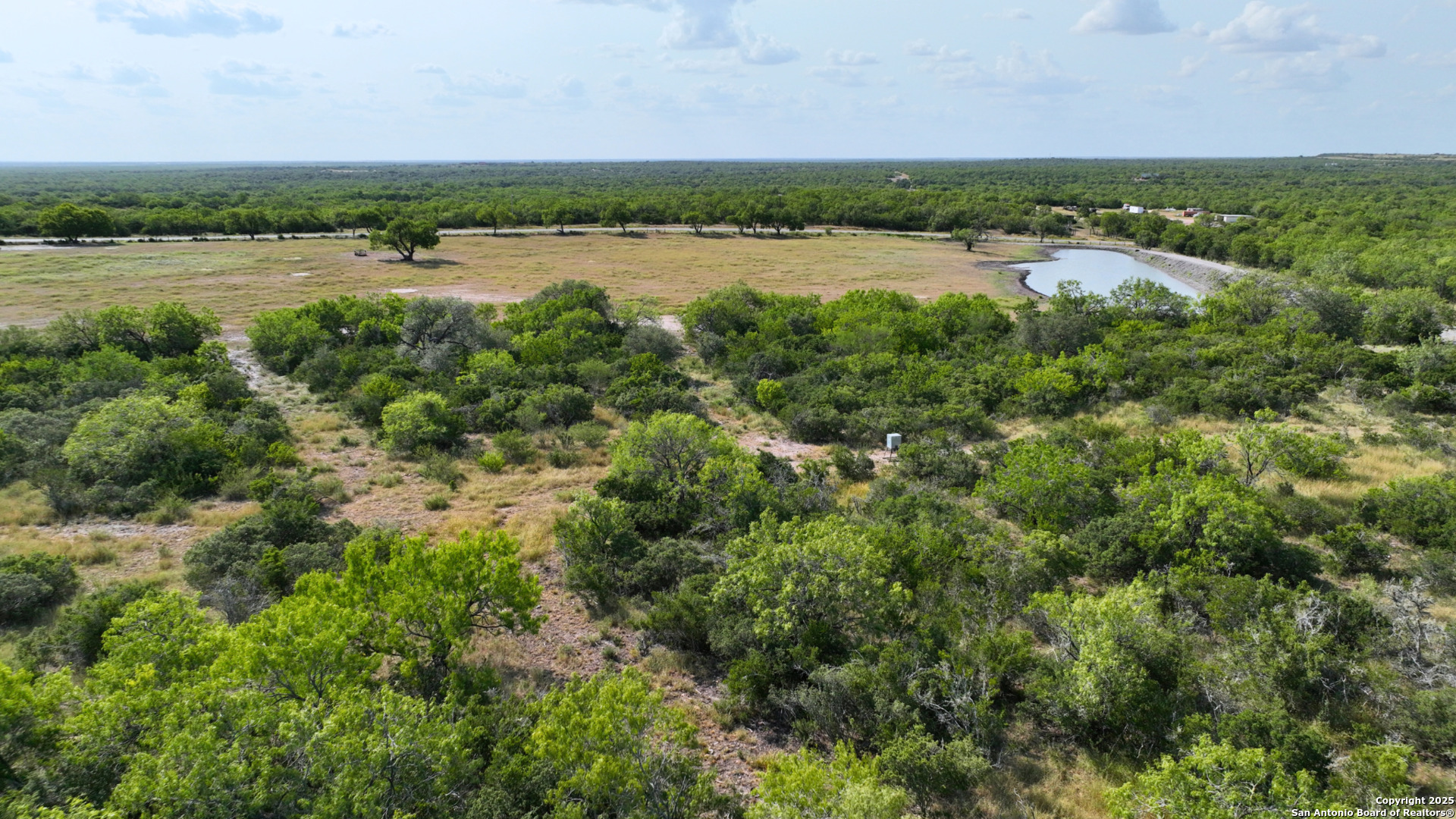 32 Ac Fm 791 Falls City TX 78113