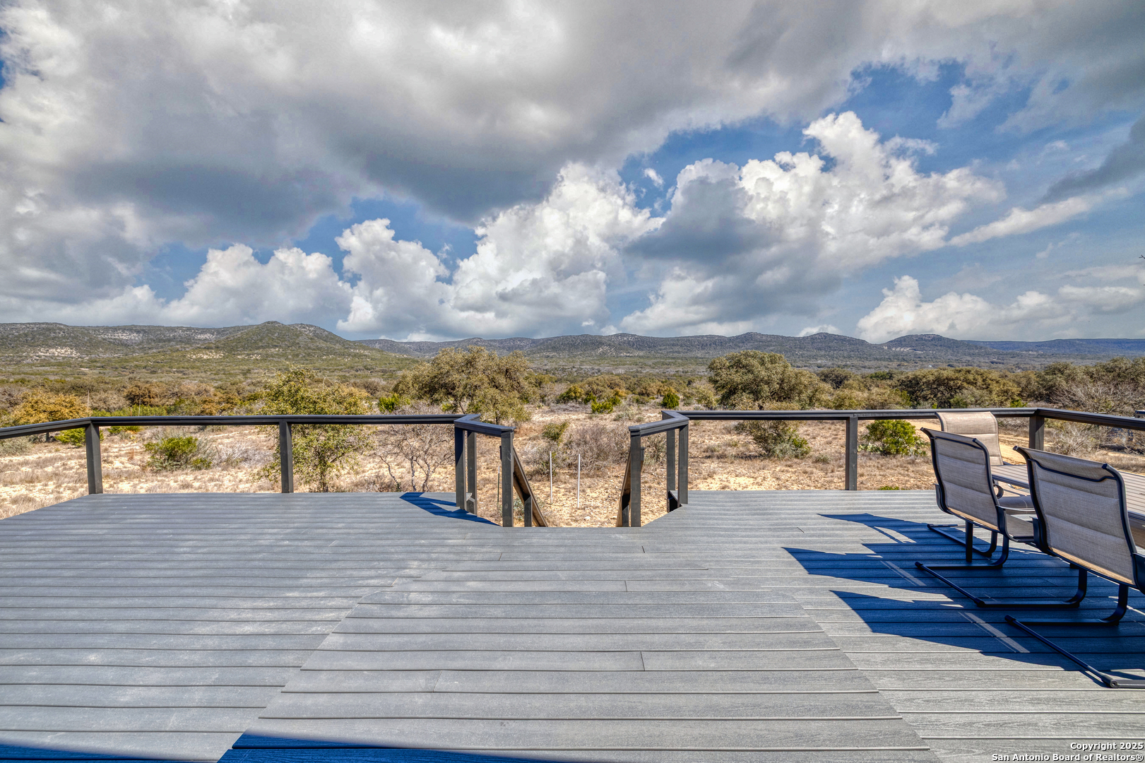 3049 N Little Creek Road Utopia TX 78884