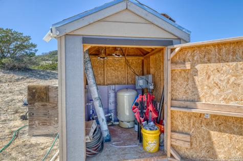3049 N Little Creek Road Utopia TX 78884