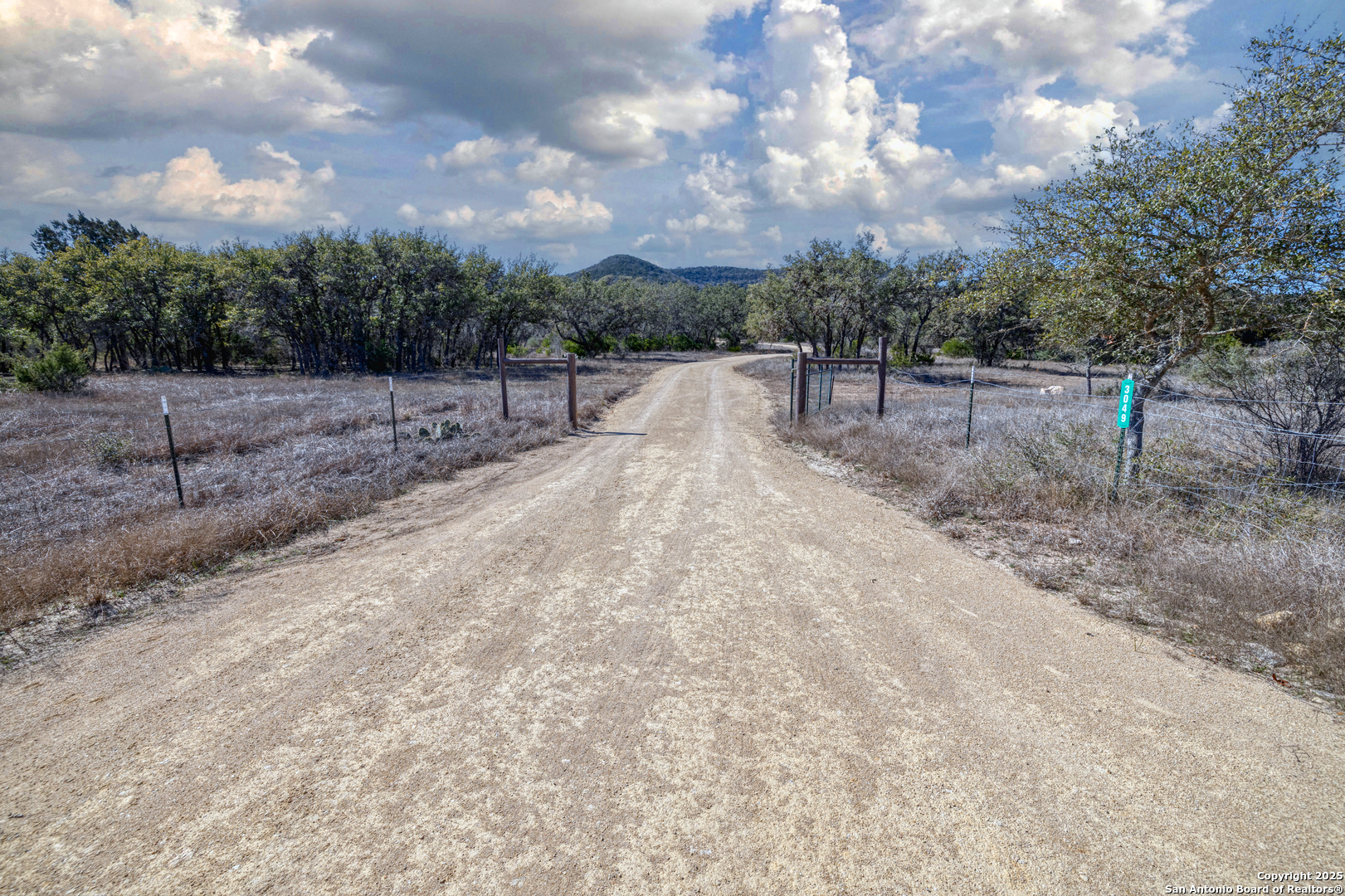 3049 N Little Creek Road Utopia TX 78884