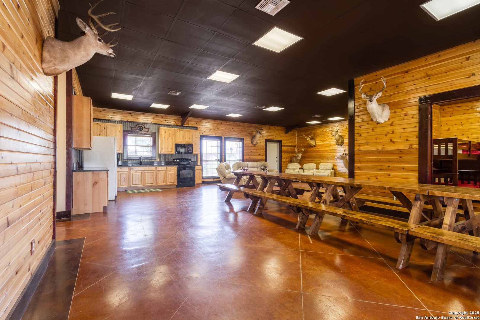 20250 Interstate 35 S Lytle TX 78052