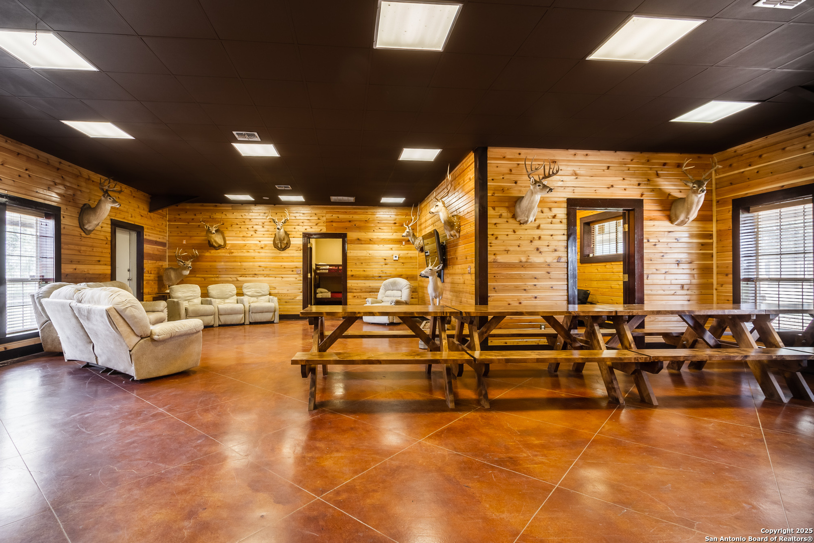 20250 Interstate 35 S Lytle TX 78052