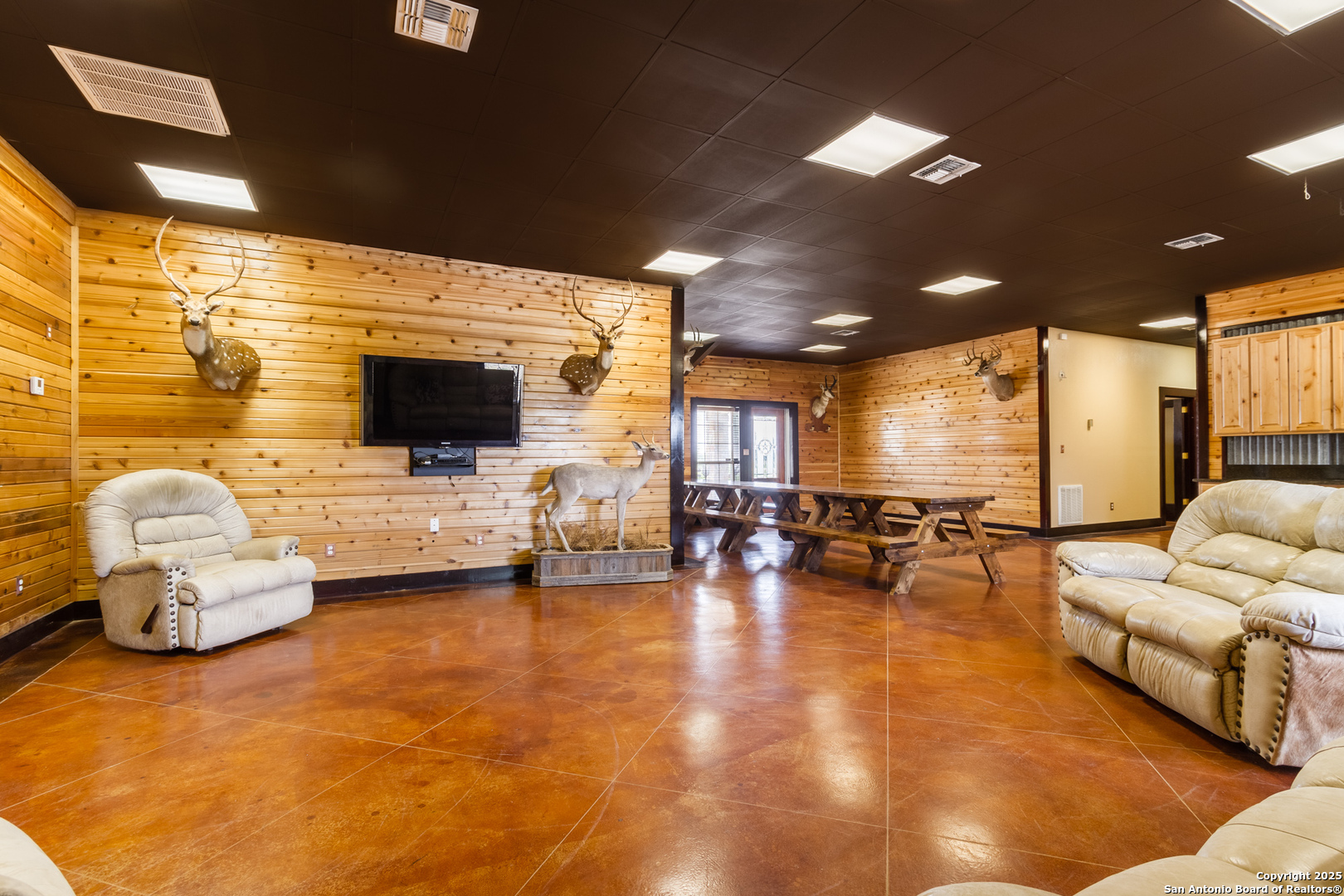 20250 Interstate 35 S Lytle TX 78052
