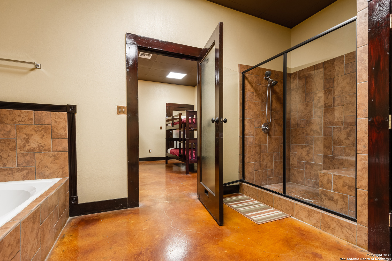 20250 Interstate 35 S Lytle TX 78052
