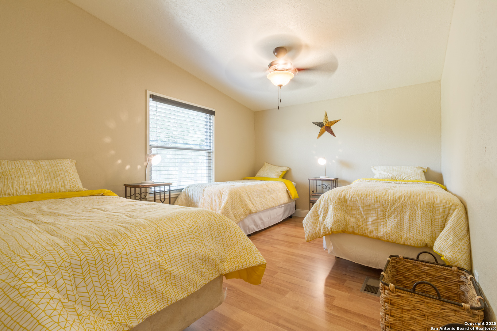 20250 Interstate 35 S Lytle TX 78052