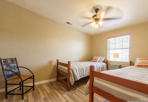 20250 Interstate 35 S Lytle TX 78052