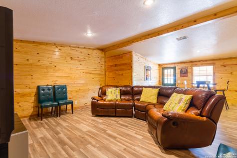 20250 Interstate 35 S Lytle TX 78052