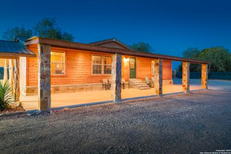 20250 Interstate 35 S Lytle TX 78052