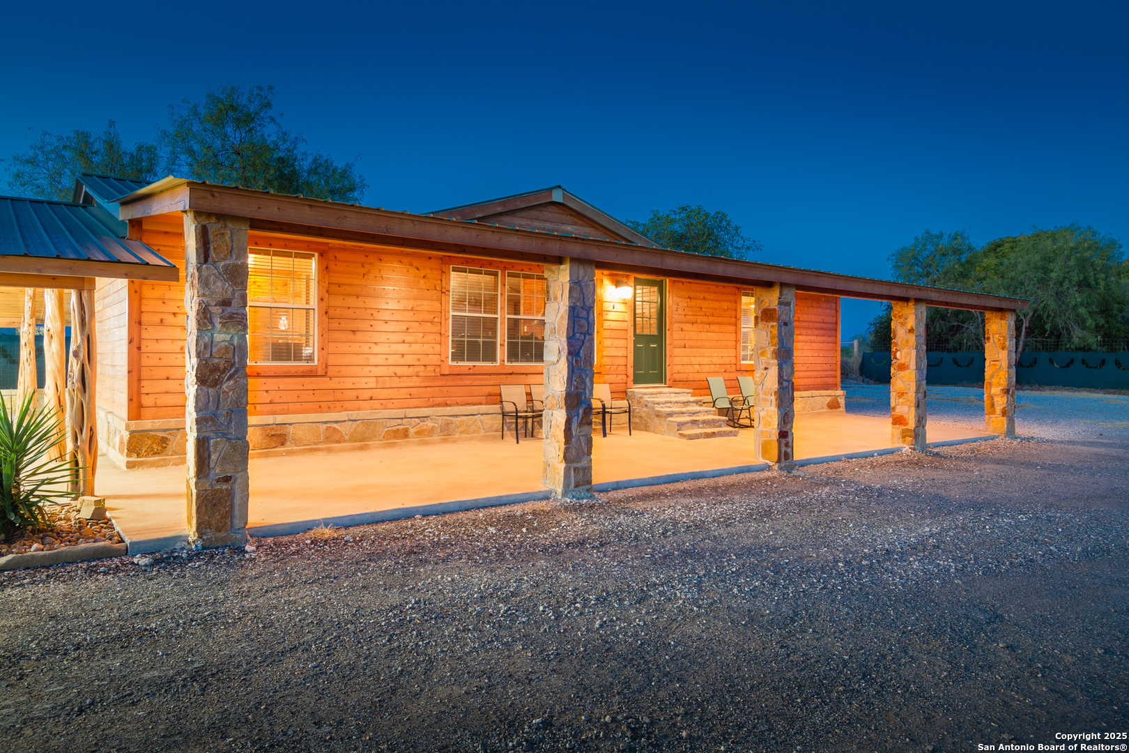 20250 Interstate 35 S Lytle TX 78052