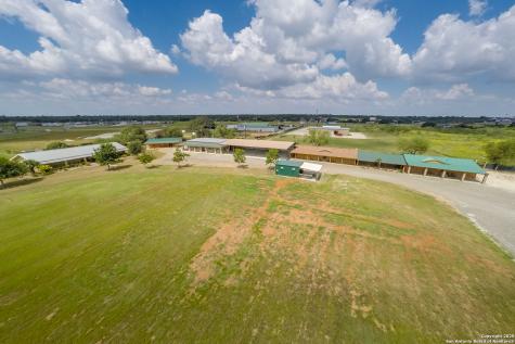 20250 Interstate 35 S Lytle TX 78052