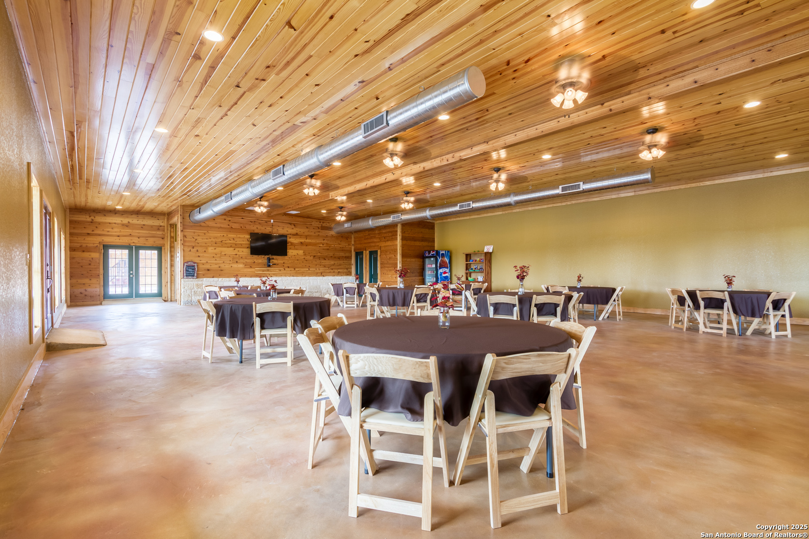 20250 Interstate 35 S Lytle TX 78052