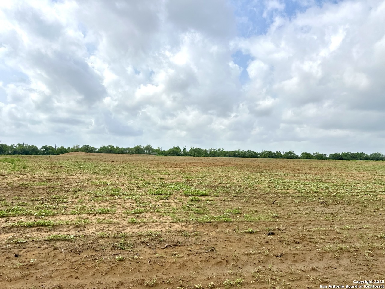 20250 Interstate 35 S Lytle TX 78052