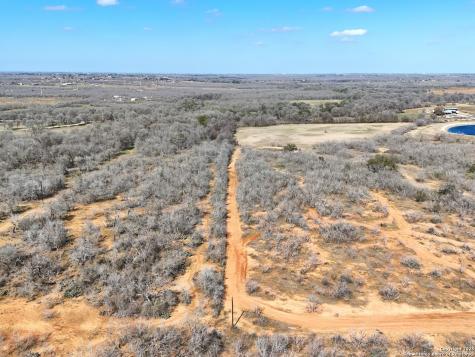 69.89 Acres Fm 467 Seguin TX 78155