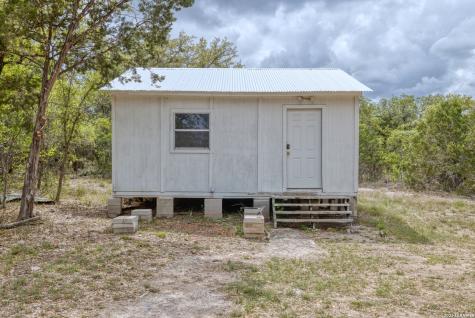 2229 County Road 390 Camp Wood TX 78833