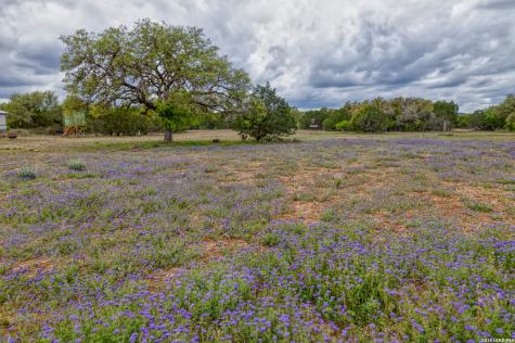 2229 County Road 390 Camp Wood TX 78833