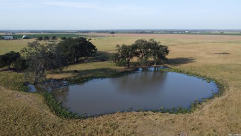1002 County Road 532 Hondo TX 78861