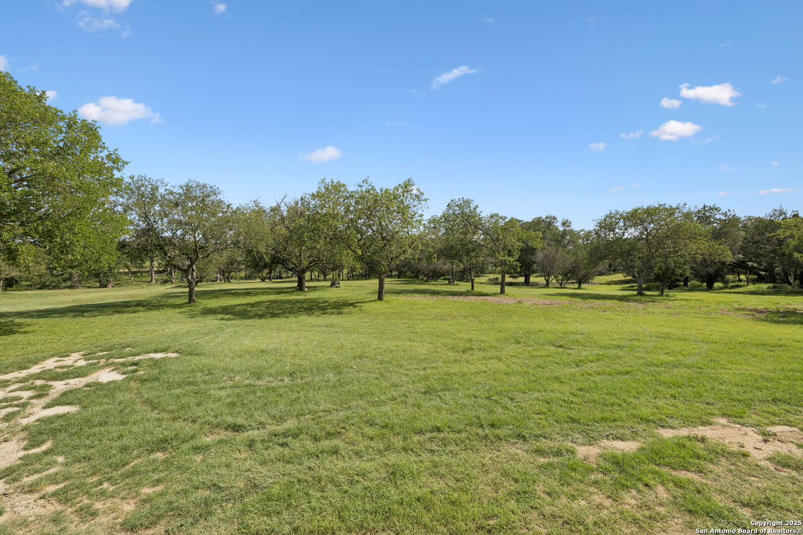 1078 Fm 480 Center Point TX 78010