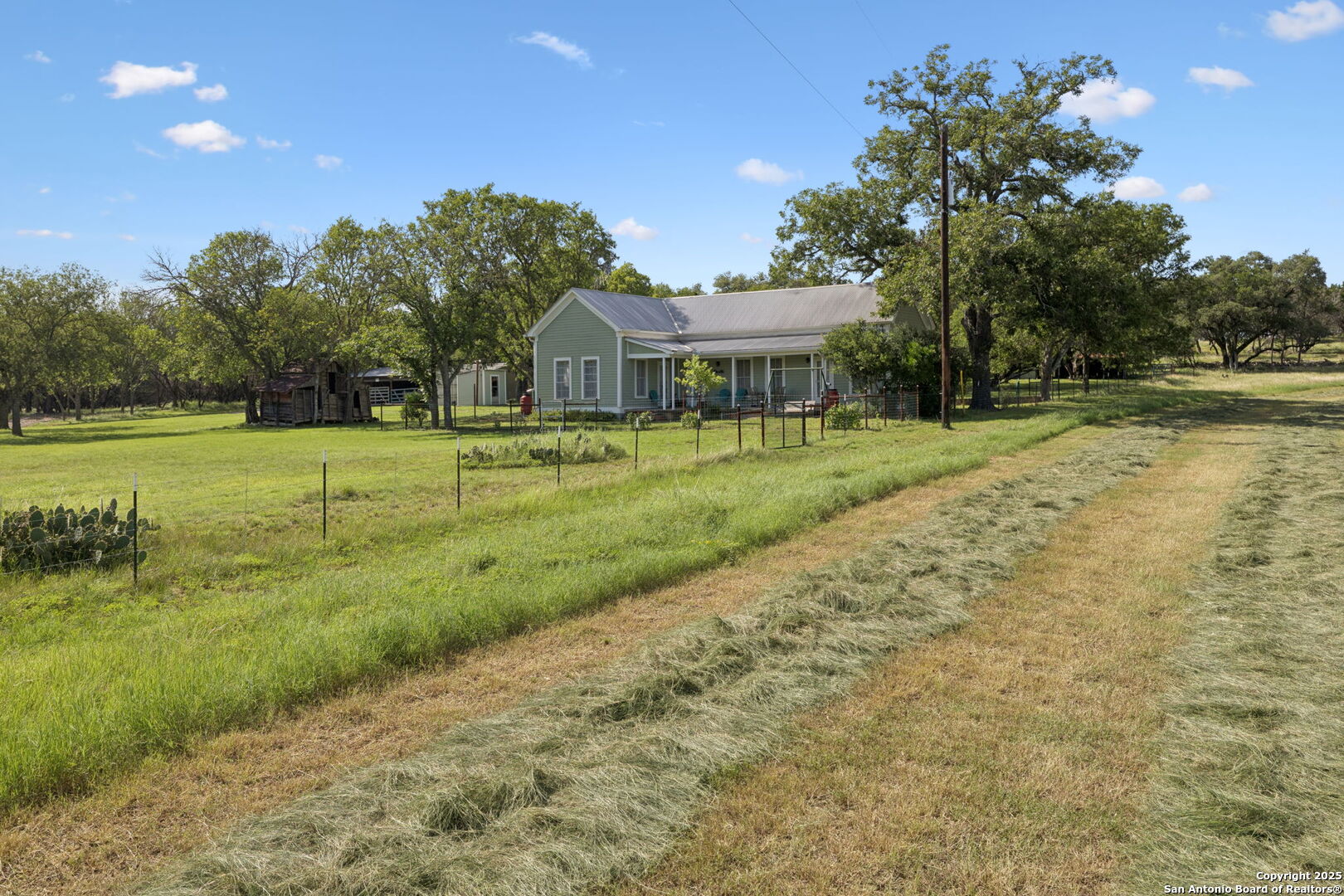1078 Fm 480 Center Point TX 78010