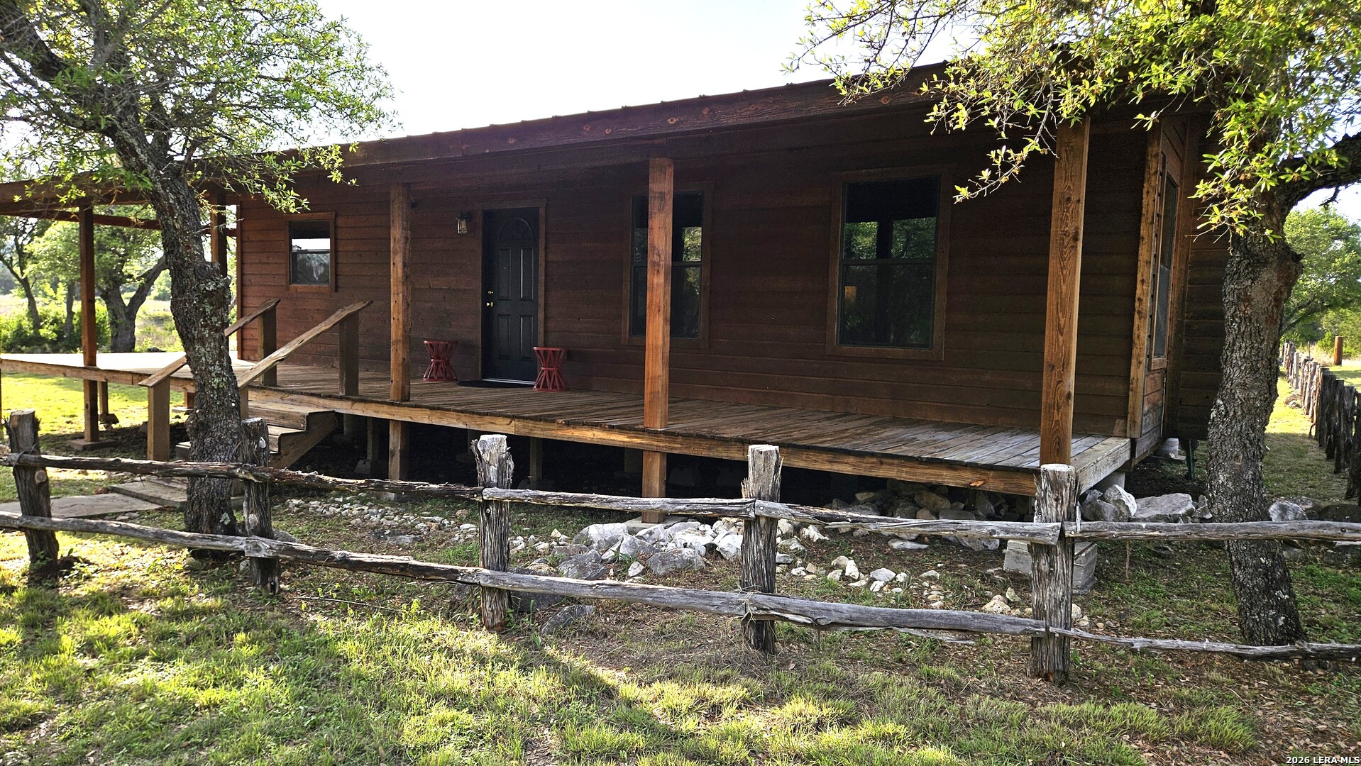 11695 County Road 350 Barksdale TX 78828