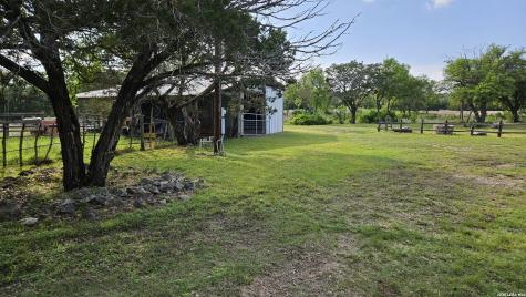 11695 County Road 350 Barksdale TX 78828