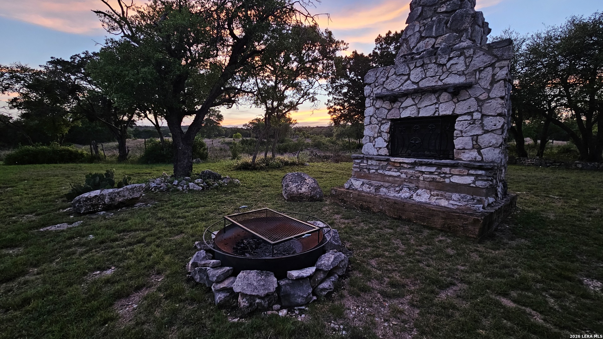 11695 County Road 350 Barksdale TX 78828