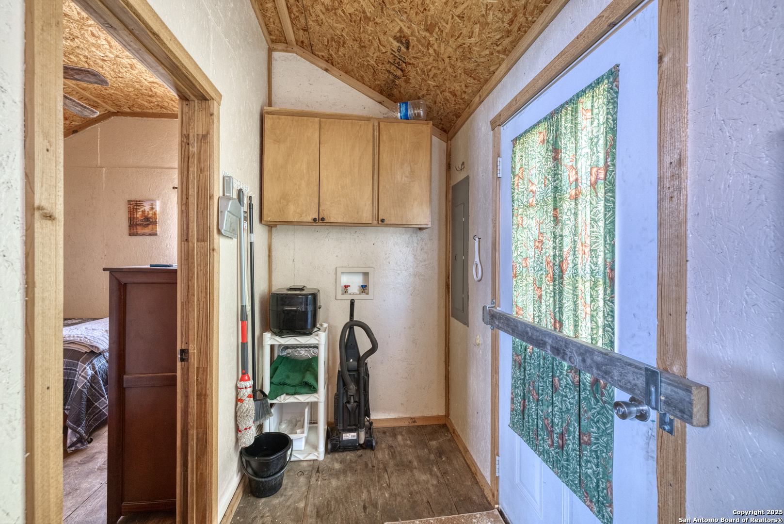 1024 Sd 63005 Rocksprings TX 78880