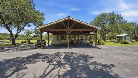 2694 Fm 2722 New Braunfels TX 78132