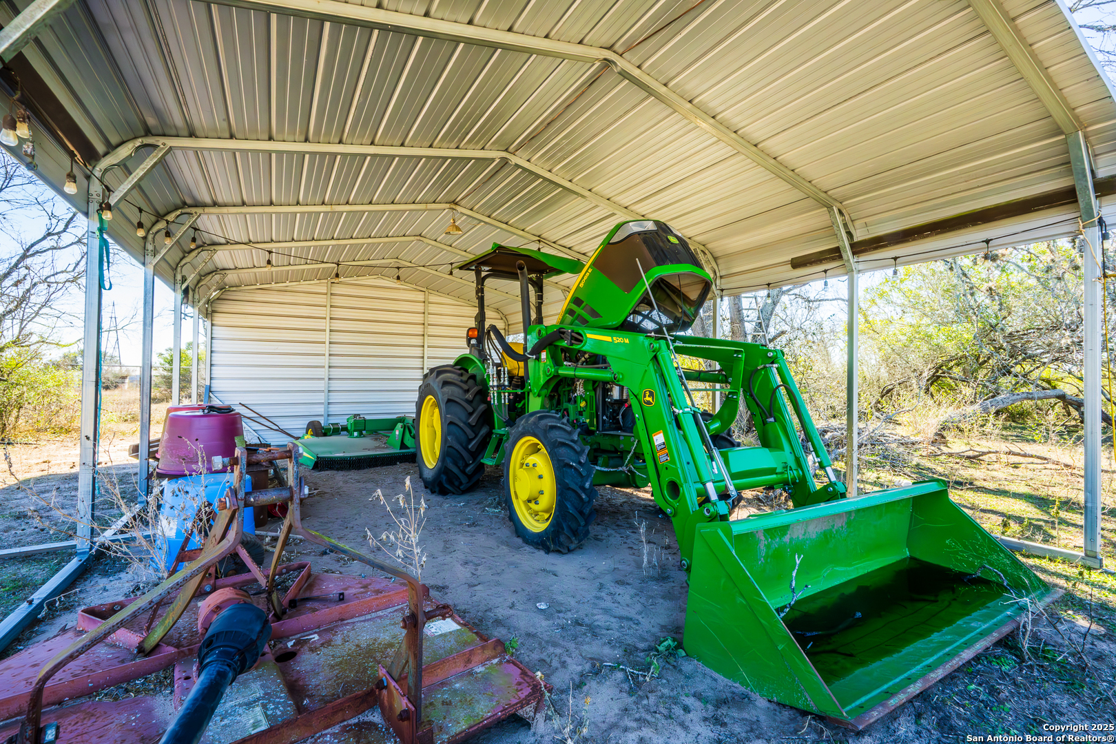 0 Cr 113 Pettus TX 78119