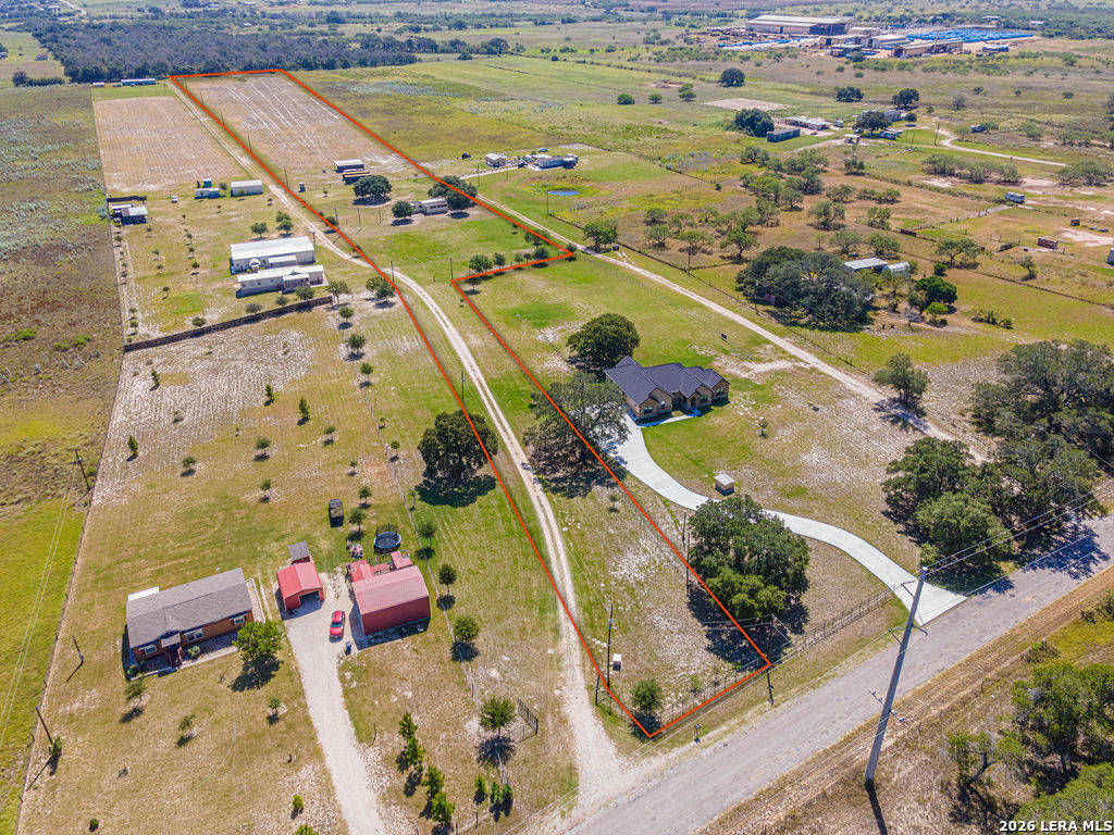 3424 County Road 307 La Vernia TX 78121