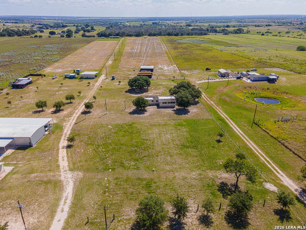 3424 County Road 307 La Vernia TX 78121