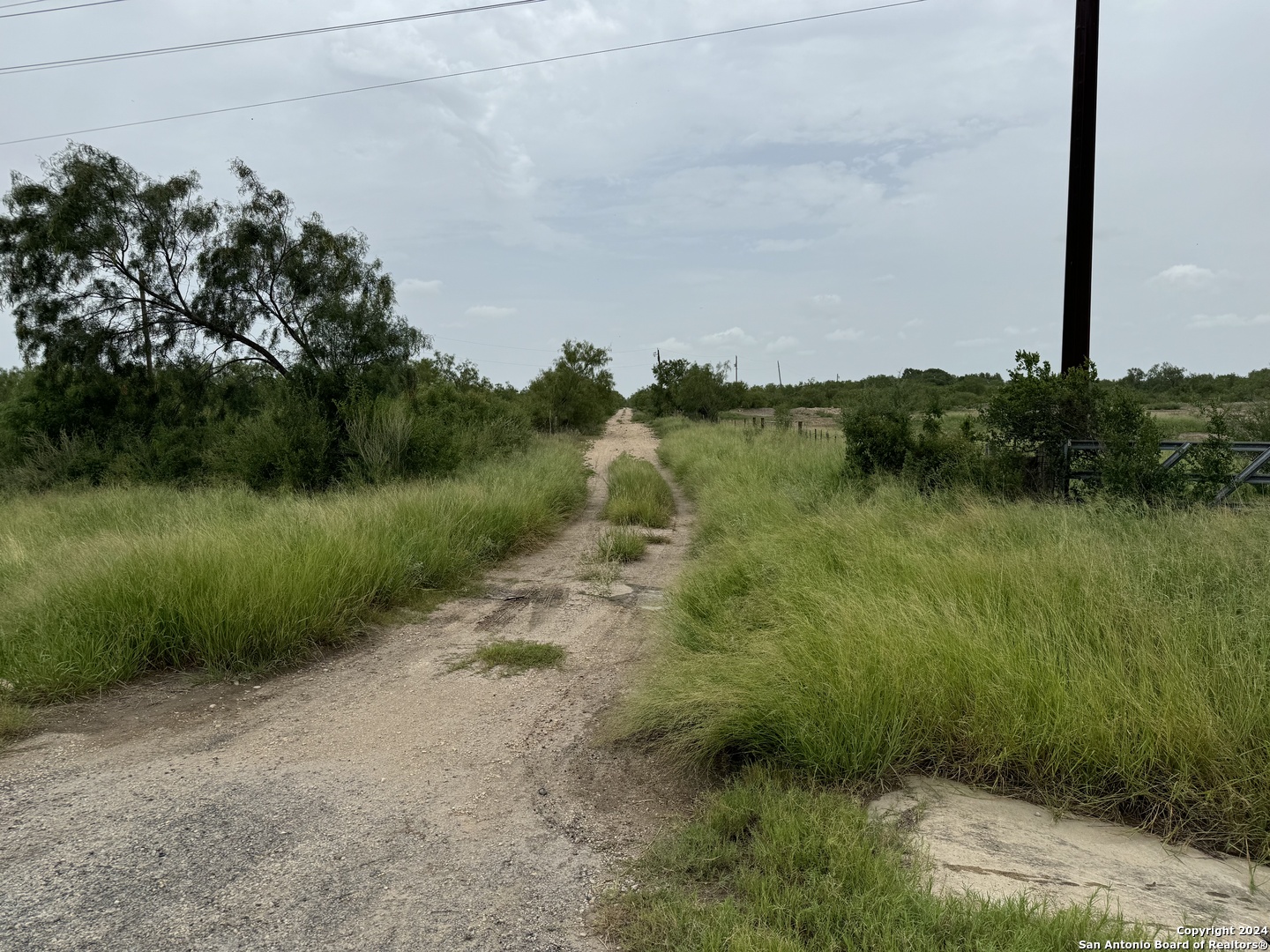 3668 W Us Highway 90 Uvalde TX 78801