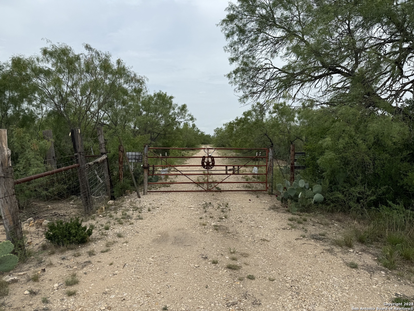 3668 W Us Highway 90 Uvalde TX 78801